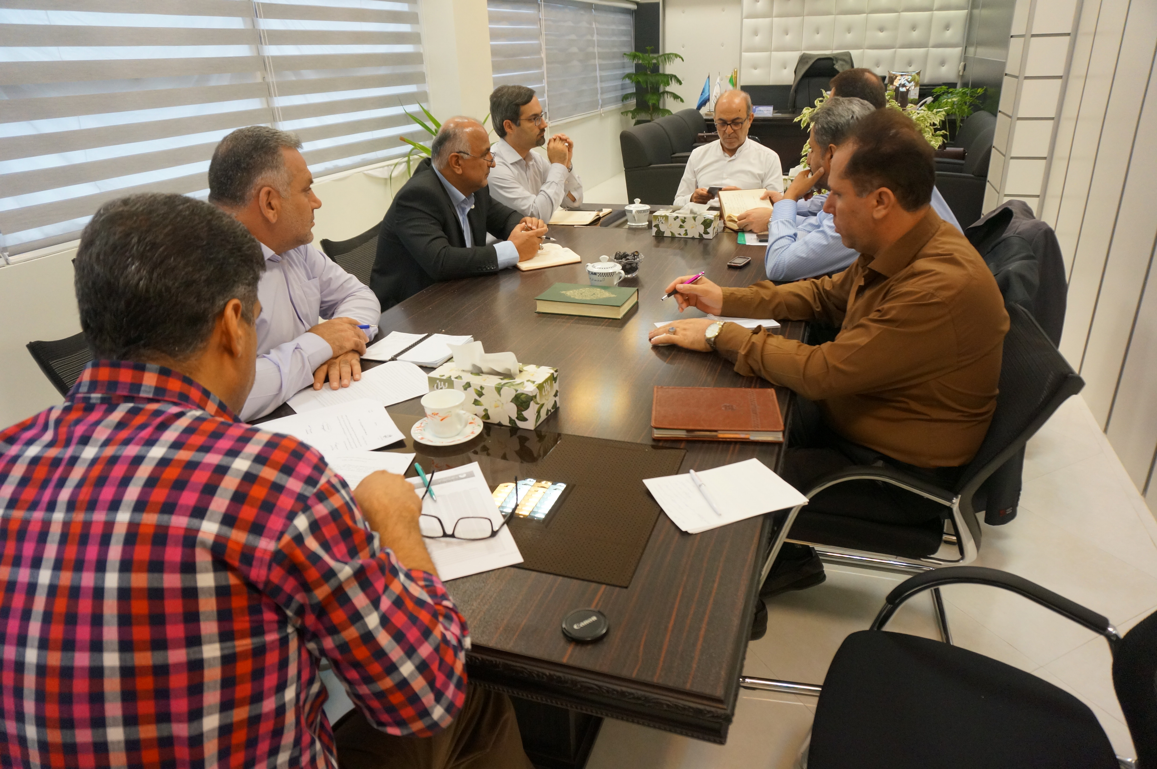 4060