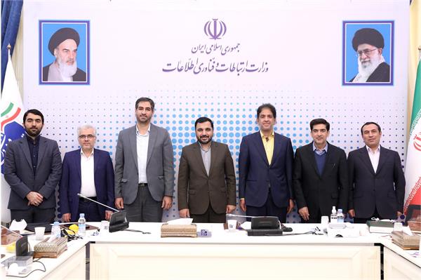 ارتقای جایگاه و نقش رگولاتوری باید در اولویت قرار گیرد / کوتاهی برخی اپراتورهای مخابراتی در عدم توسعه و کندی شبکه به مردم گفته شود