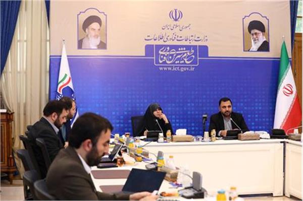 مدعیان حقوق بشر با تحریم هزاران سایت و سرویس کاربردی، بزرگترین ناقض حقوق شهروندان ایرانی هستند / اجرای کامل پروژه فیبرنوری می‌تواند منجر به امیدآفرینی در جامعه شود
