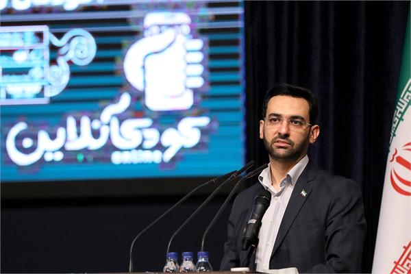 اینترنت ملی یک دروغ بزرگ است/ اینترنت برای جامعه در حال رشد همچون اکسیژن است/ شبکه ملی اطلاعات مفهومی متفاوت از اینترنت ملی دارد/ اختتامیه جشنواره کودک آنلاین آغاز این راه است