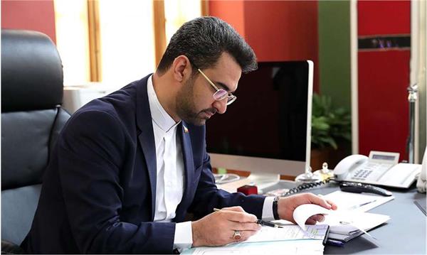 سال ۹۸ سال سختی بود/ در سال ۹۹ با غلبه بر غول ناامیدی می‌توان «آینده روشن» را رقم زد/ به باهم بودنمان باید احترام بگذاریم