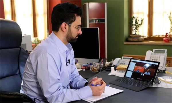 دولت در دو جبهه با کرونا و تحریم ها در حال جنگ است / پروژه ارتقای اینترنت خانگی به VDSL در دست اجرا است